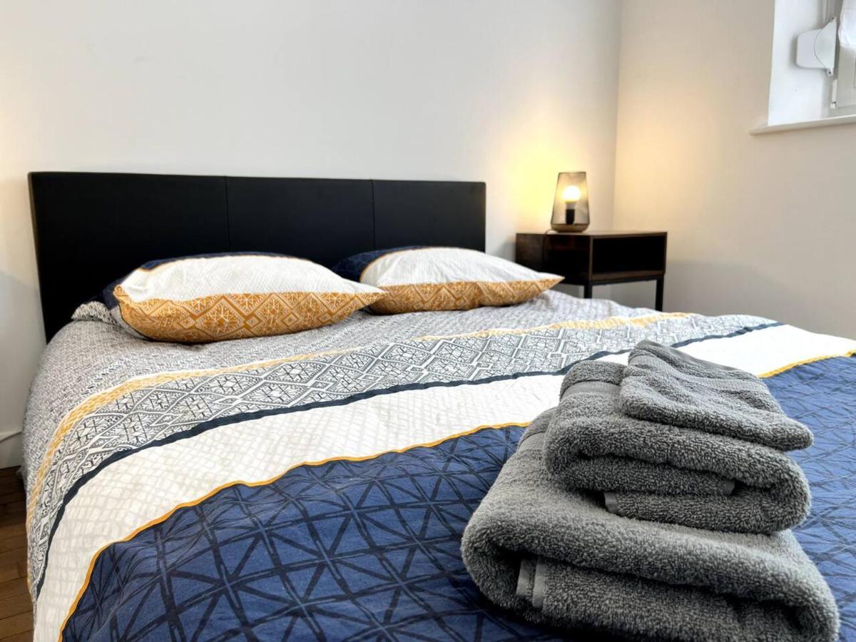Appartement Turquoise - 2 Pers - Sedan Bagian luar foto